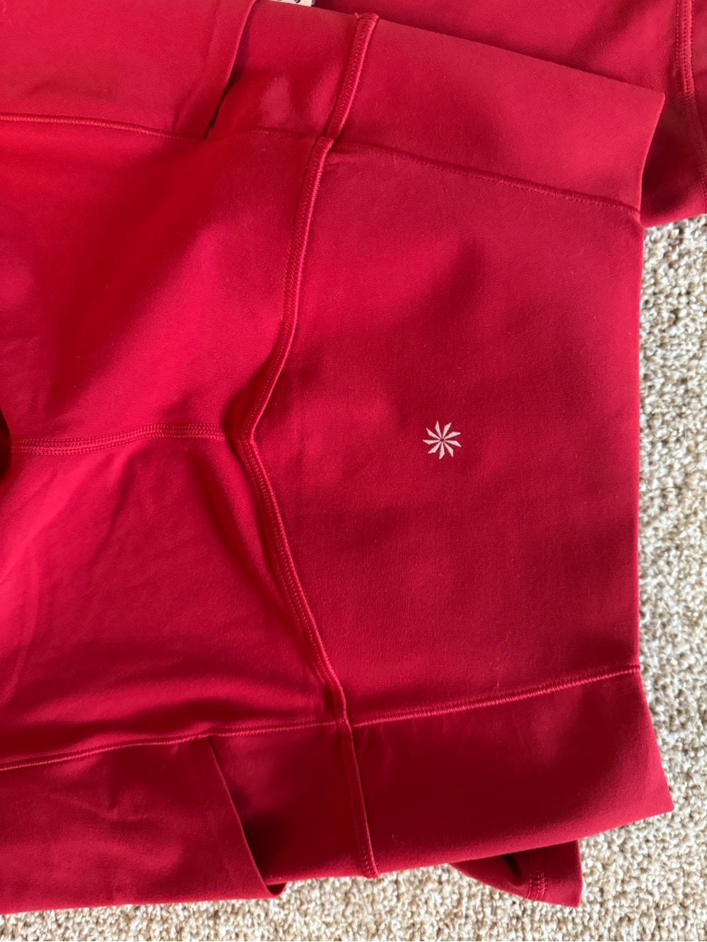 Athleta Salutation Stash High Rise Legging size small color clover berry - Picture 6 of 6